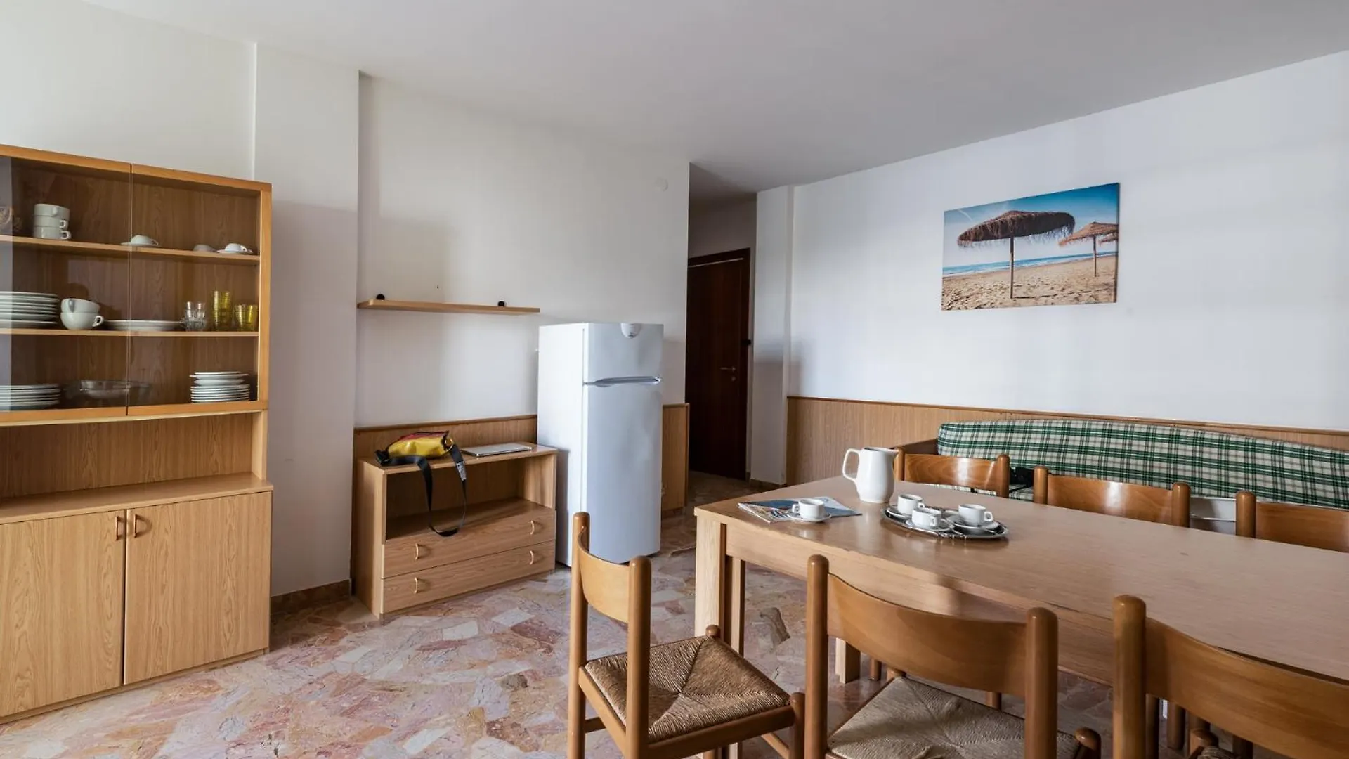Condominio Aurora A Bibione 0*,